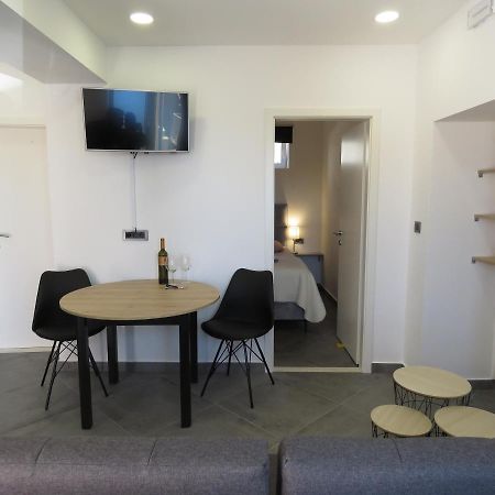 Nevera Apartment ムリニ エクステリア 写真