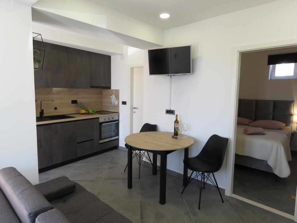 Nevera Apartment ムリニ エクステリア 写真